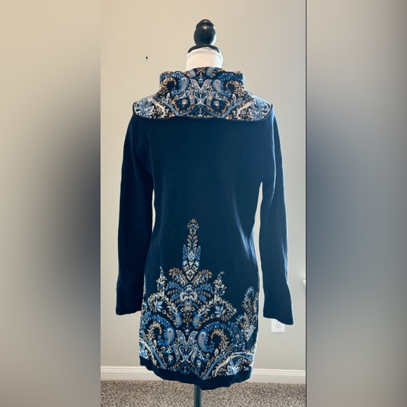 À La Carte Sweater With a Paisley Pattern - Picture 2 of 6